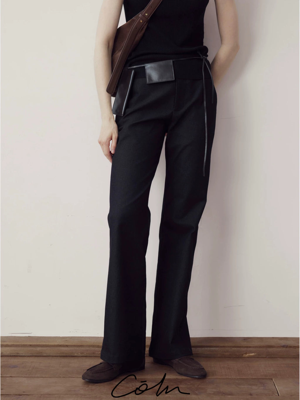 COLN Low-rise Flared Slacks
