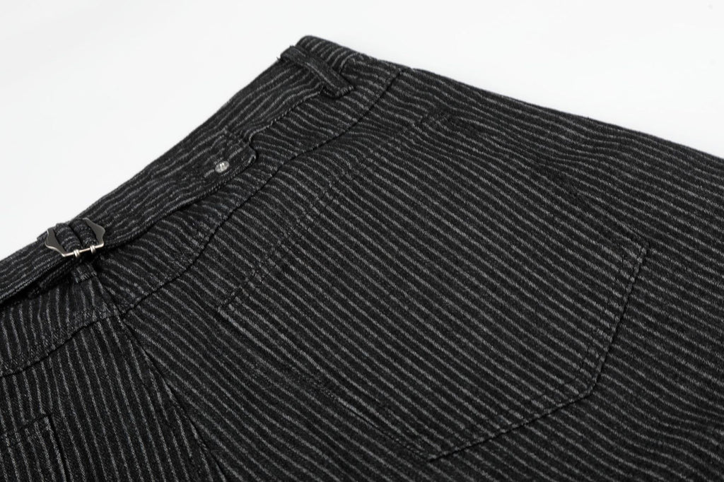 11KN Vintage Striped Pleated Cropped Jeans