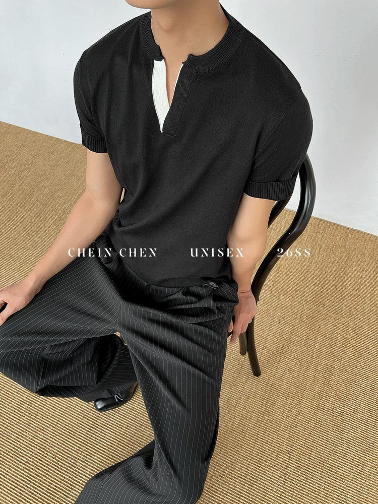 Chein Minimalist Contrasting Color V-neck Knitted Tee