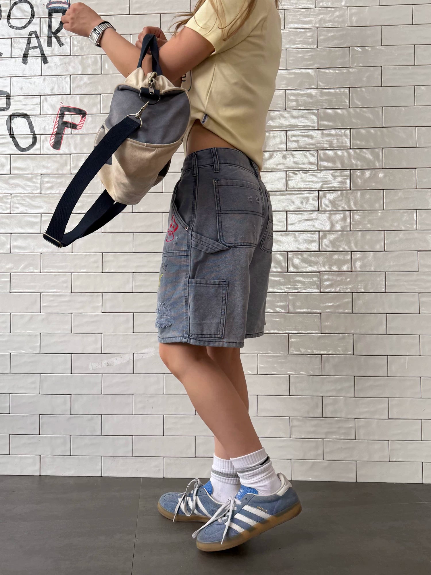 CCYE Embroidered Print Frayed Denim Shorts