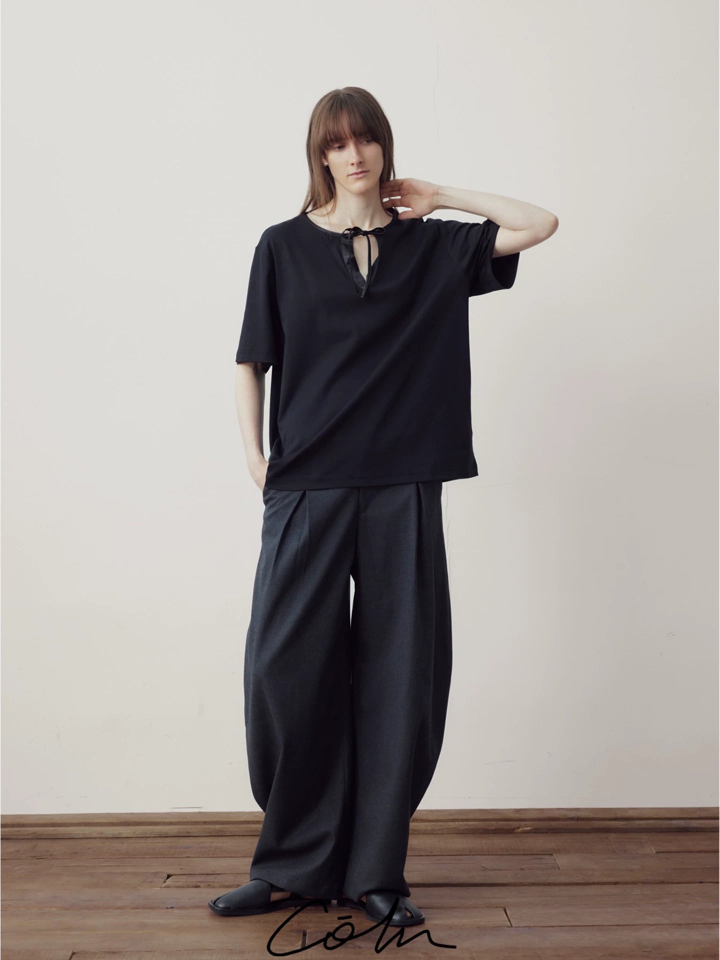 COLN Strap Casual Loose Tee