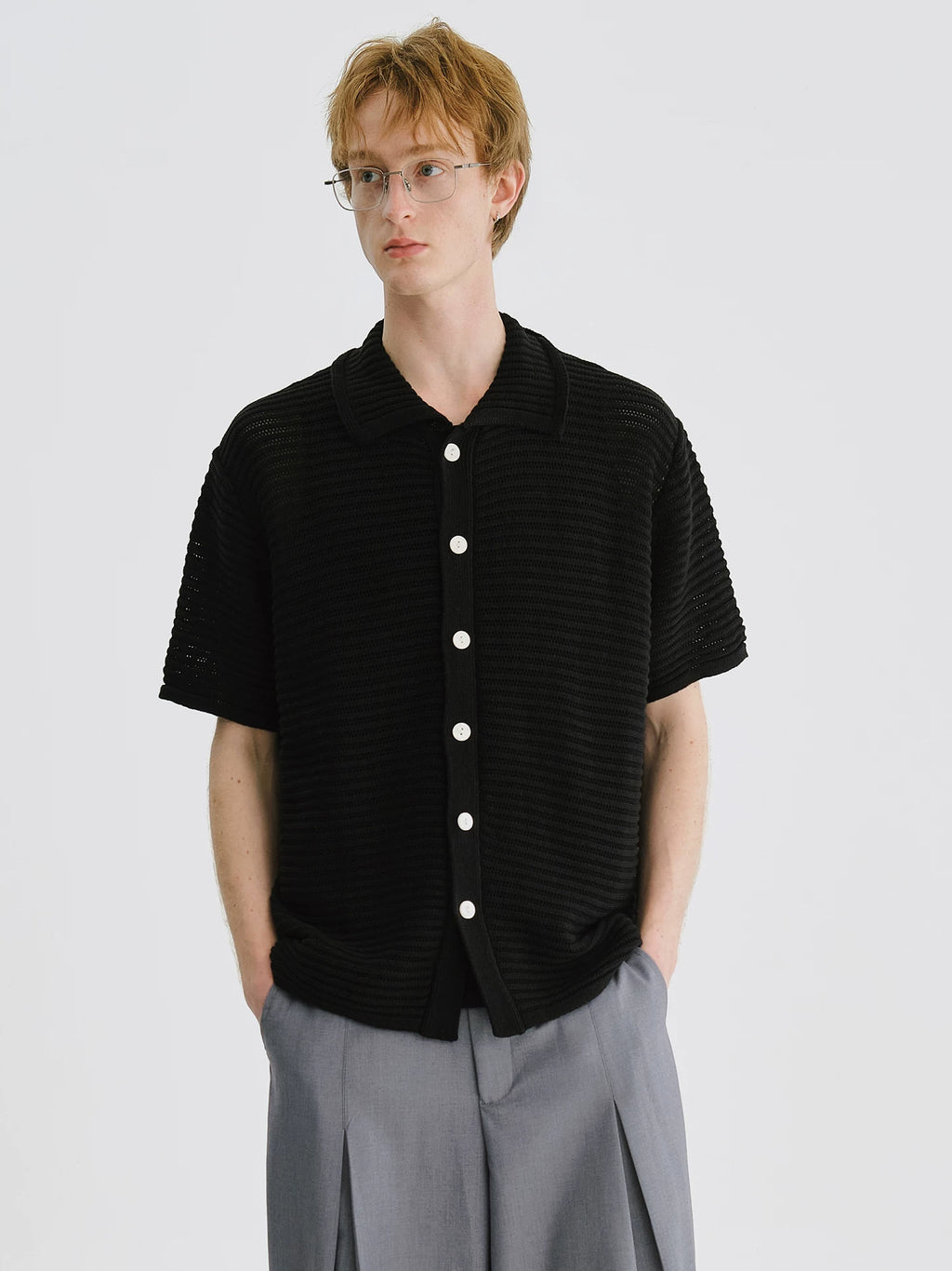 LIVINGTOWN Cutout Versatile Knit Short-sleeve Shirt