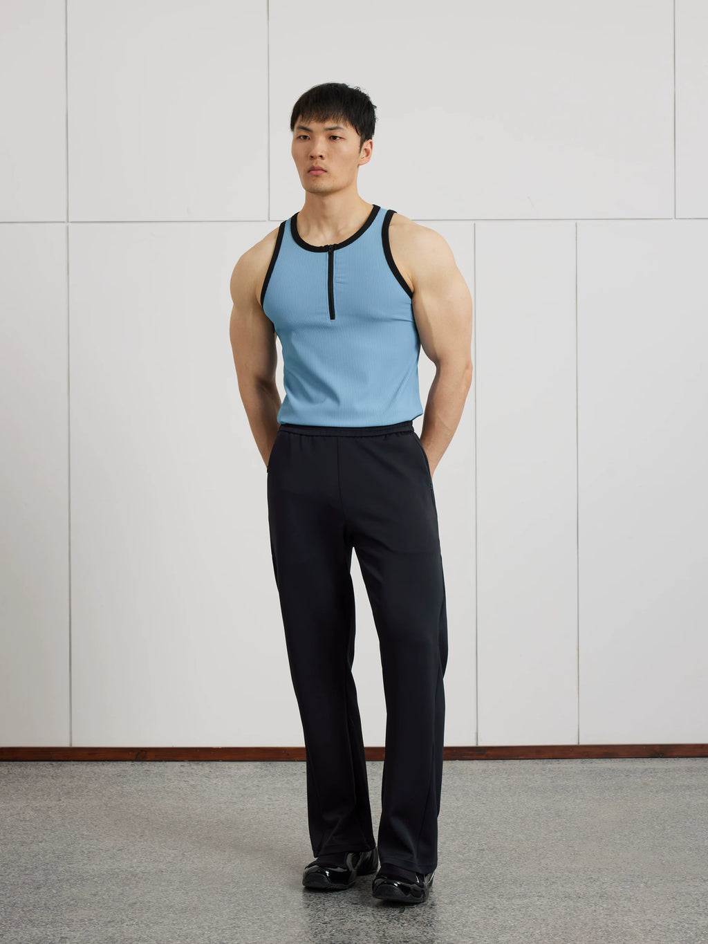 AFTERGLOW Retro Contrasting Elastic Tee