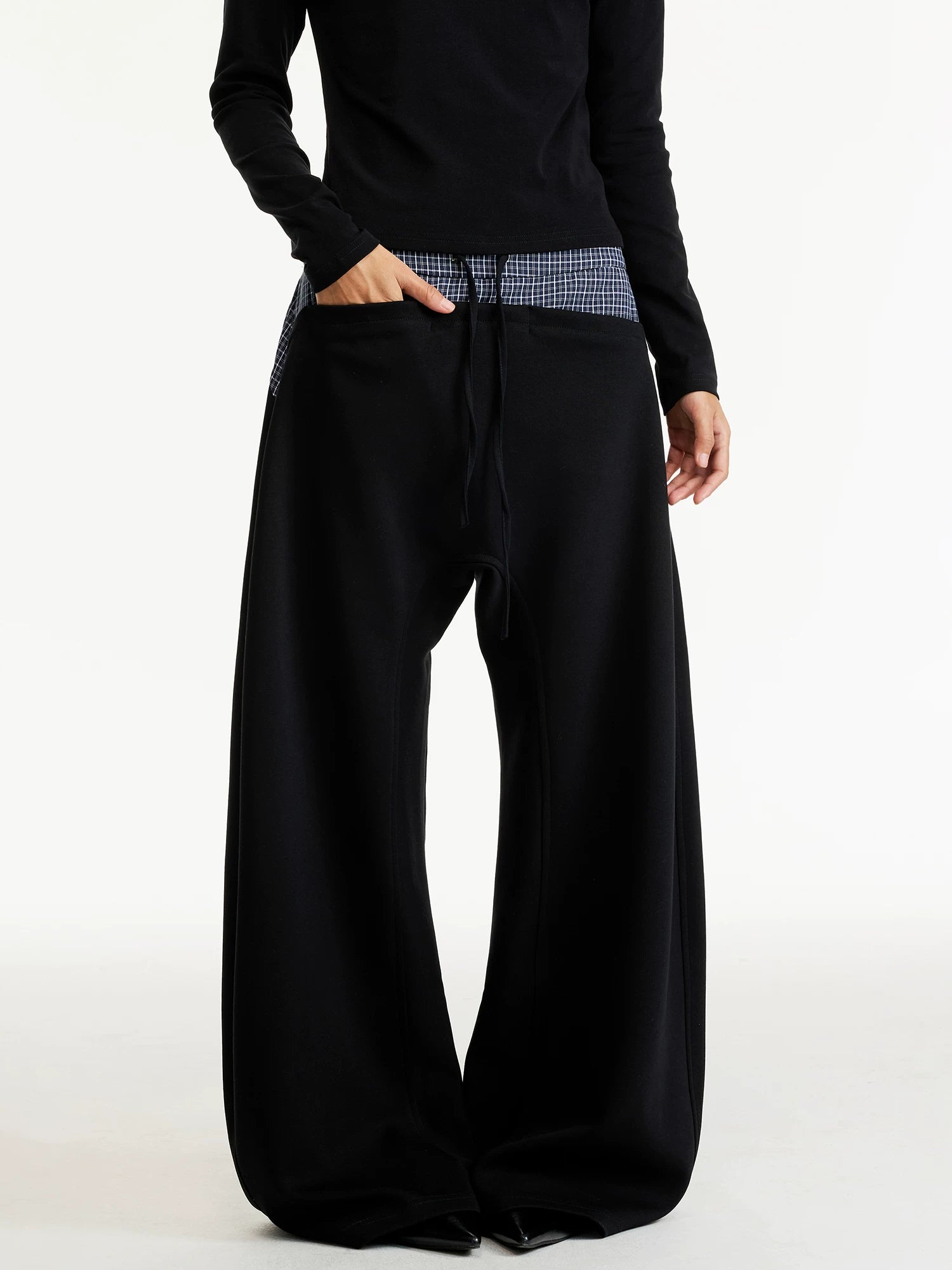 TRUQUEST Retro Drape Loose and Versatile Straight Casual Trousers