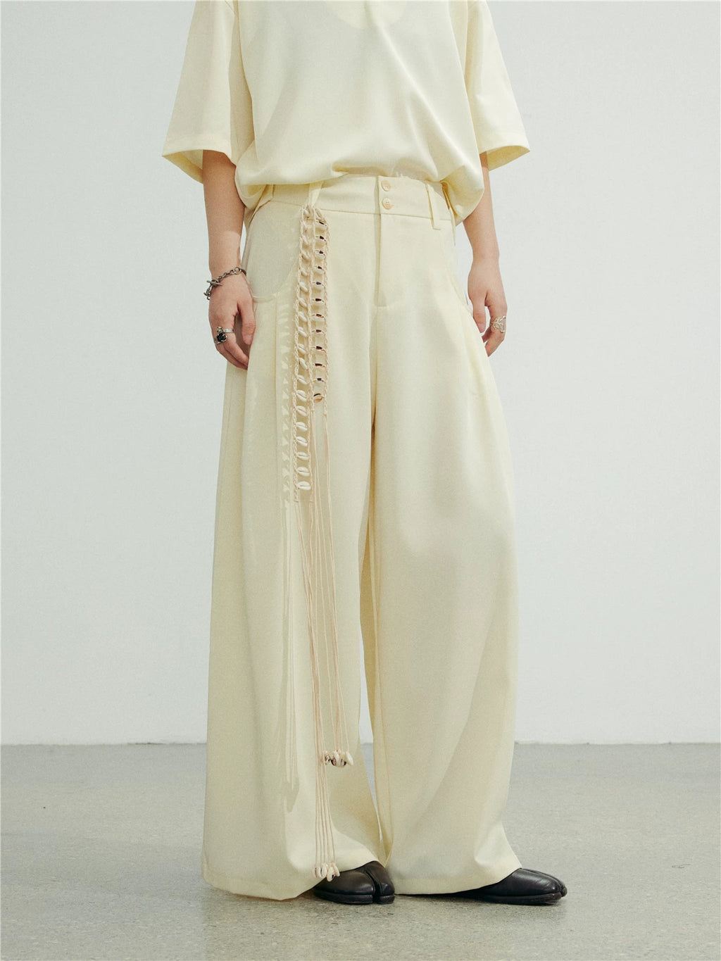 SUNYVONNE Minimalist High-waisted Wide-leg Trousers