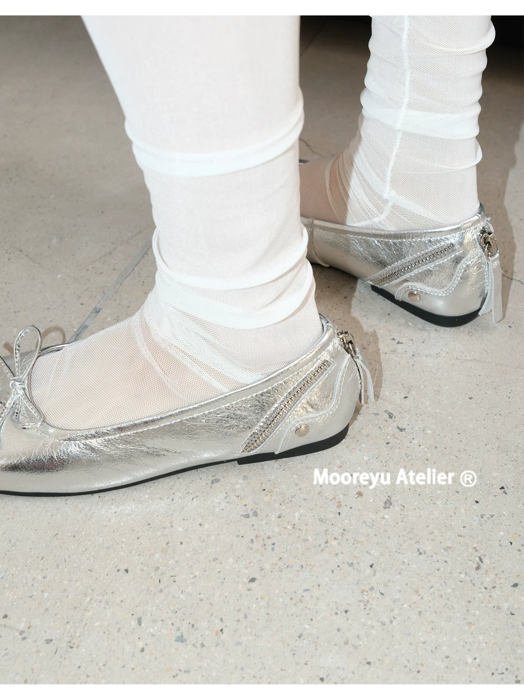 Mooreyu Split-toed Versatile Bow Shoes