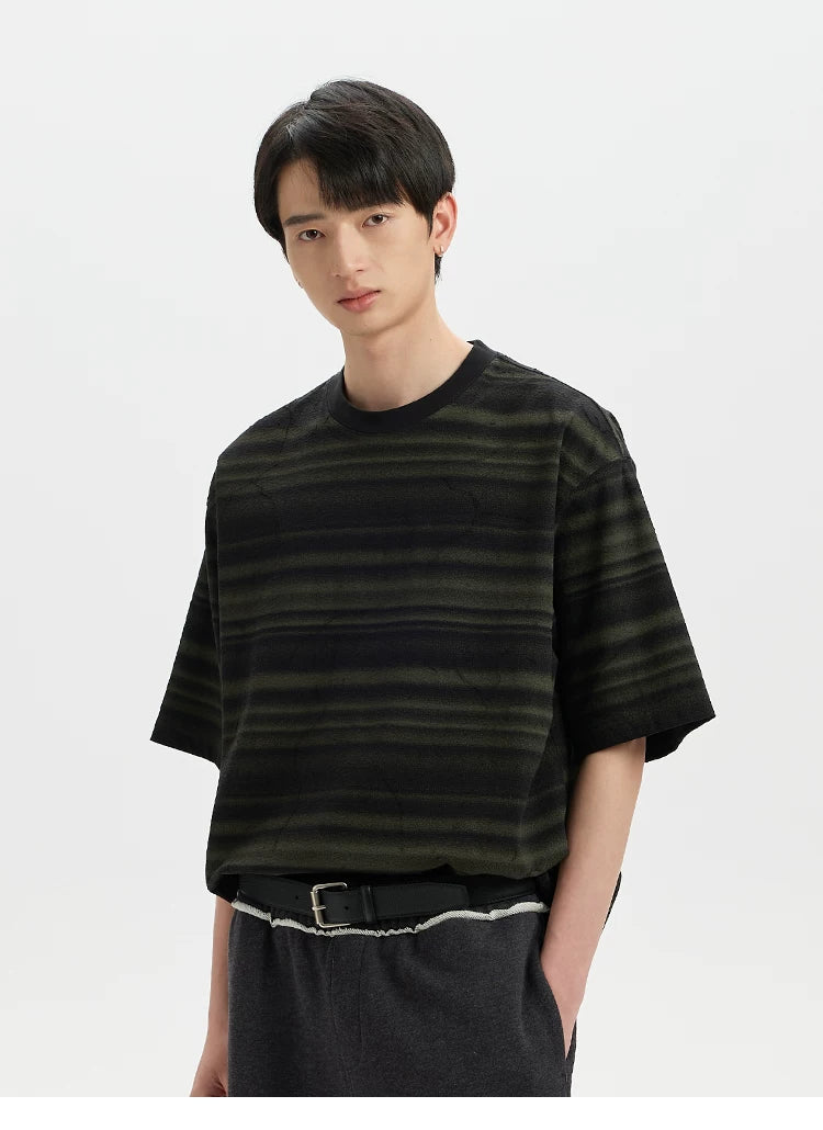 BUTTBILL Smudge Gradual Change Stripe Simple Tee