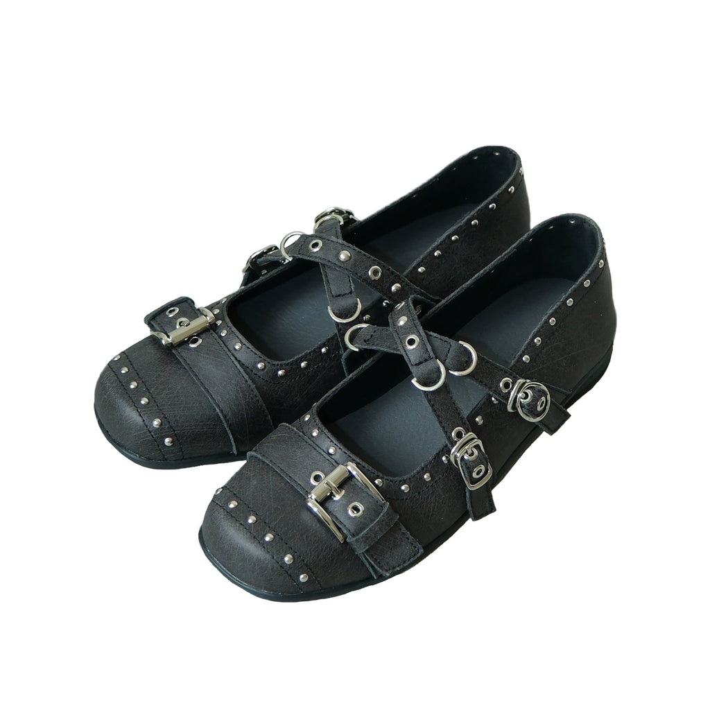 Mooreyu Rivet Round Head Cross Buckle Leather Shoes