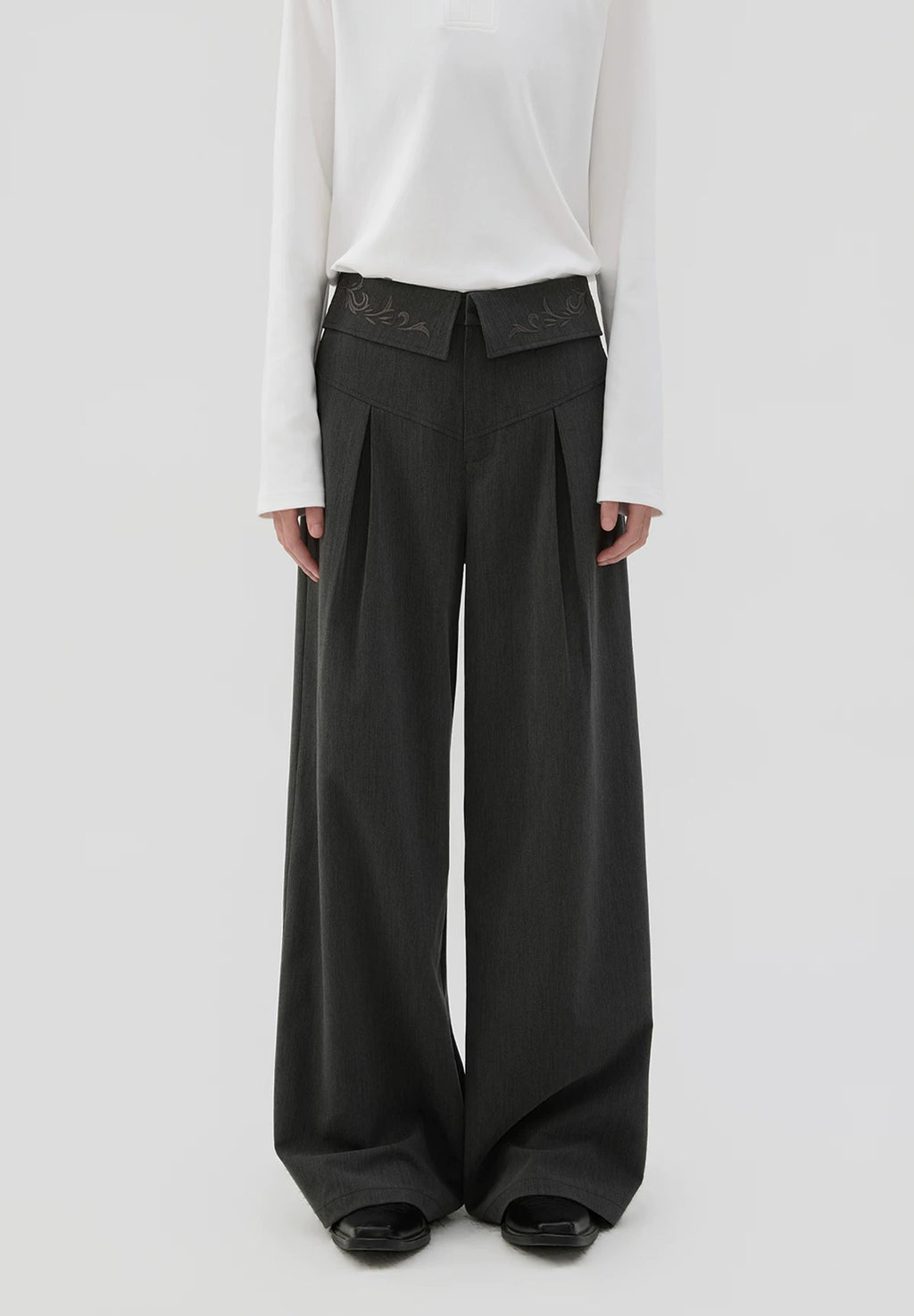 Sameuoo Waist Fold-down Embroidered Loose Straight Trousers