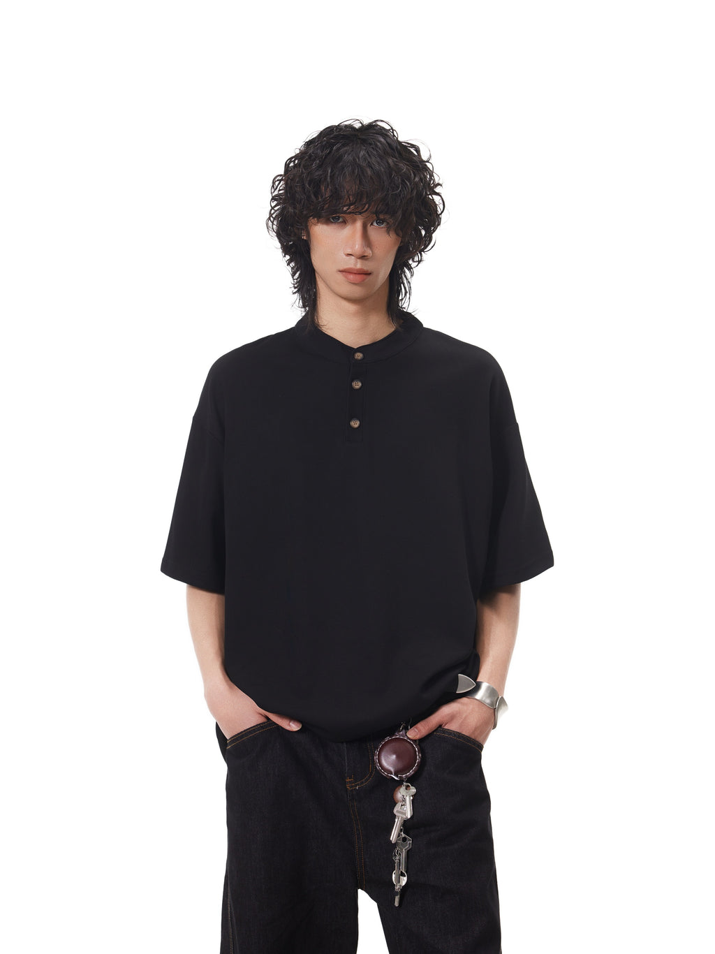 BTSG old money style Henry collar button Tee