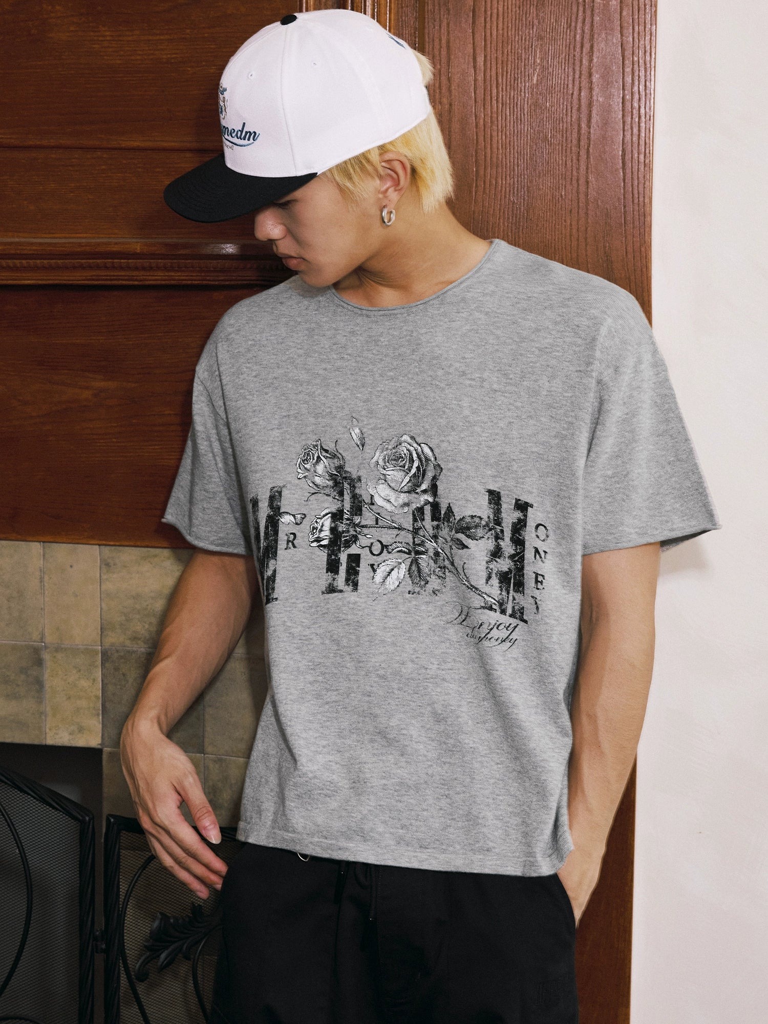 MEDM Rose Knitted Casual Crew Neck Tee