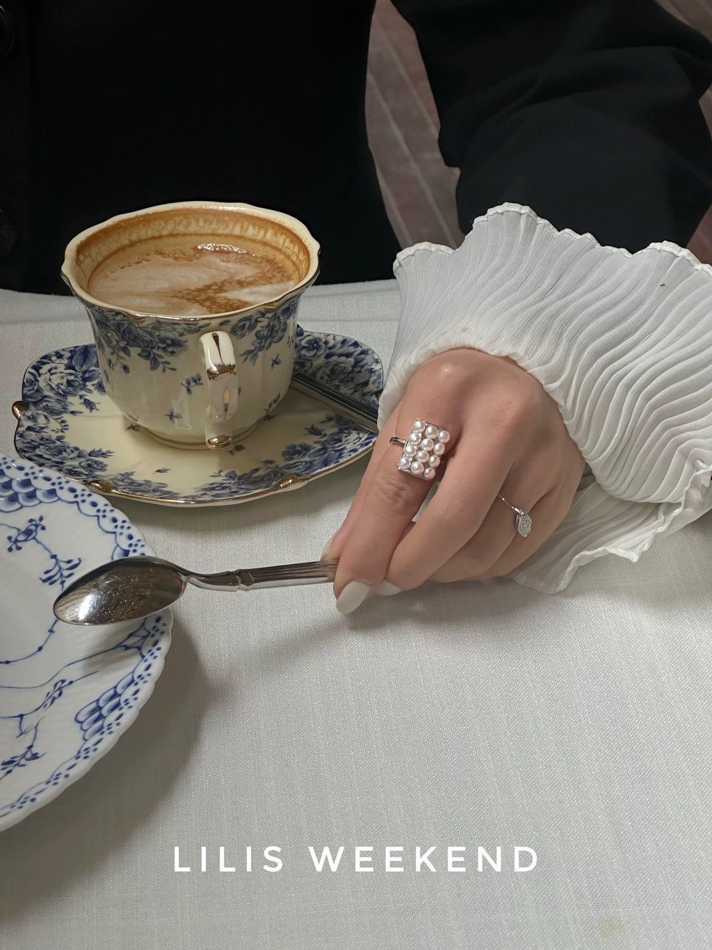 Lilis Weekend Exquisite Natural Pearl Ring