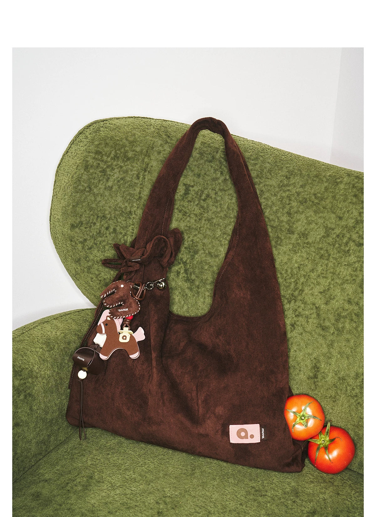 MUVA Large Capacity Triangle Shoulder Bag