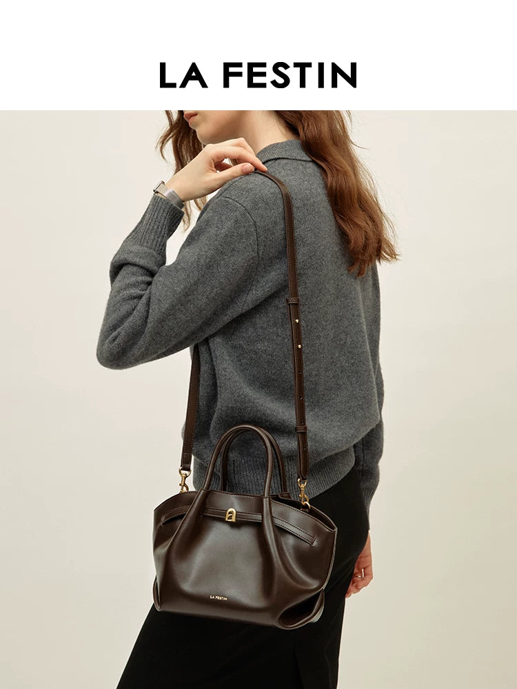 La Festin Niche Messenger Bag