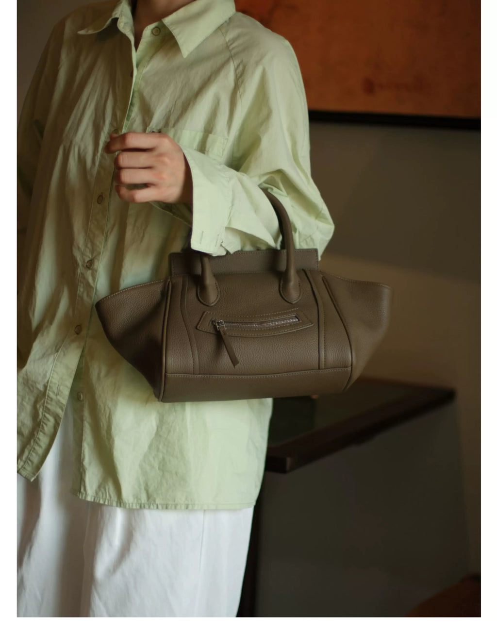 EZRO First Layer Cowhide Portable Messenger Bag