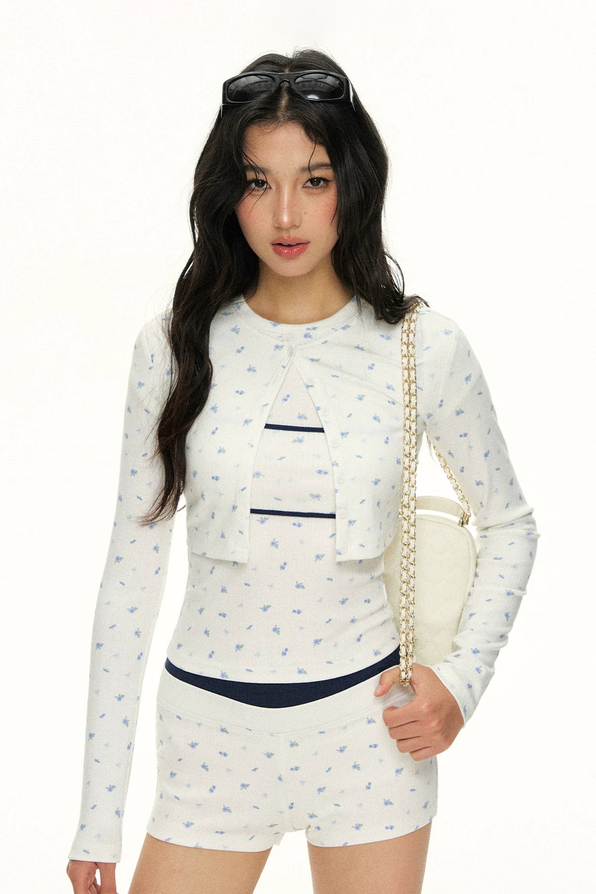 Ariseism Small Floral Slim Versatile Three-piece Set