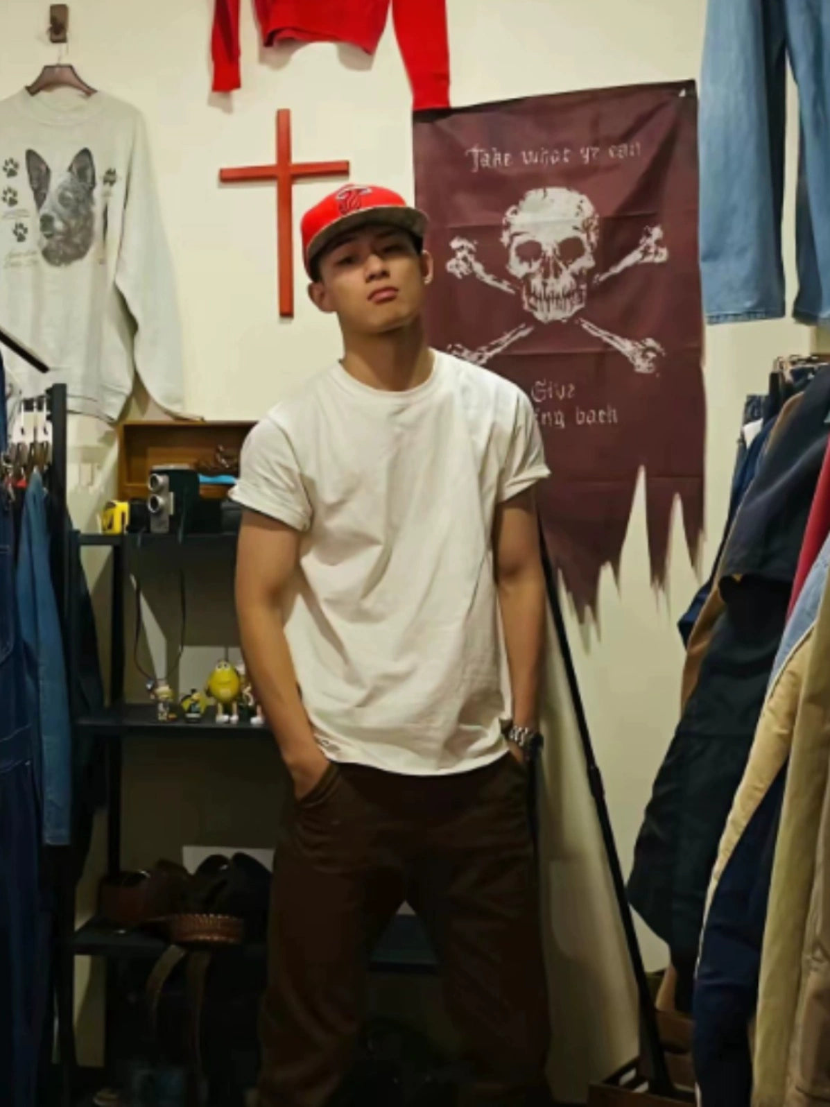 GTAL Small Neckline Base Versatile Tee