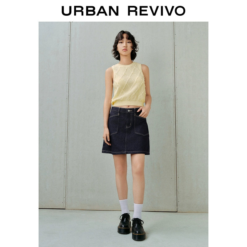 URBAN REVIVO Elegant Three-dimensional Rhombus Texture Knitted Sweater