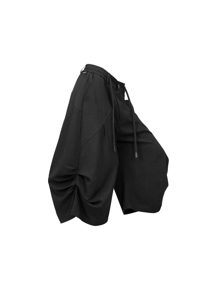 RELABEL Pleated Casual Capris