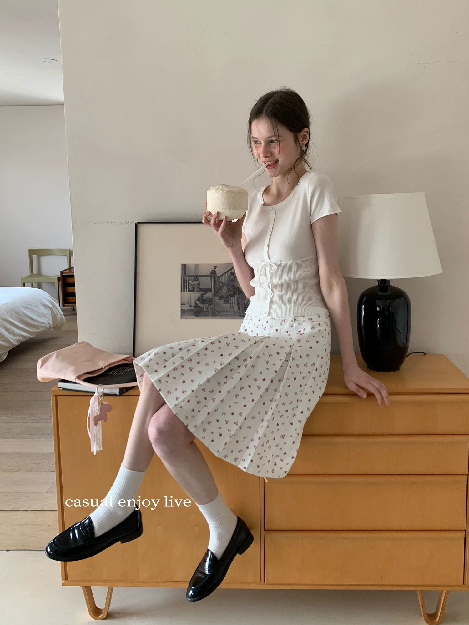 EGGKA High-waisted Retro Floral Pleated Skirt