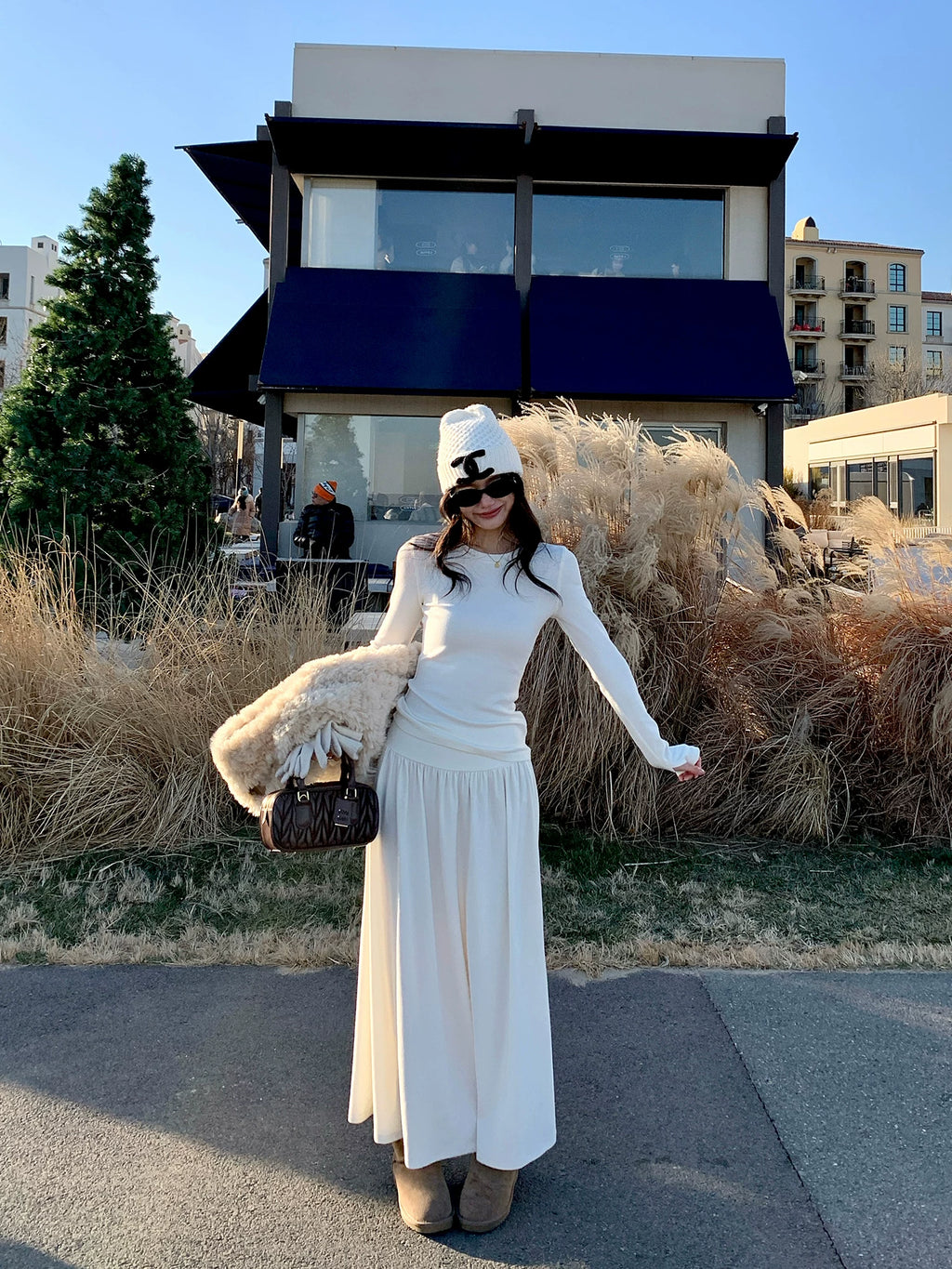 Pusumede Slim-fit Long-sleeved Knitted Sweater Pleated Drape Skirt Set