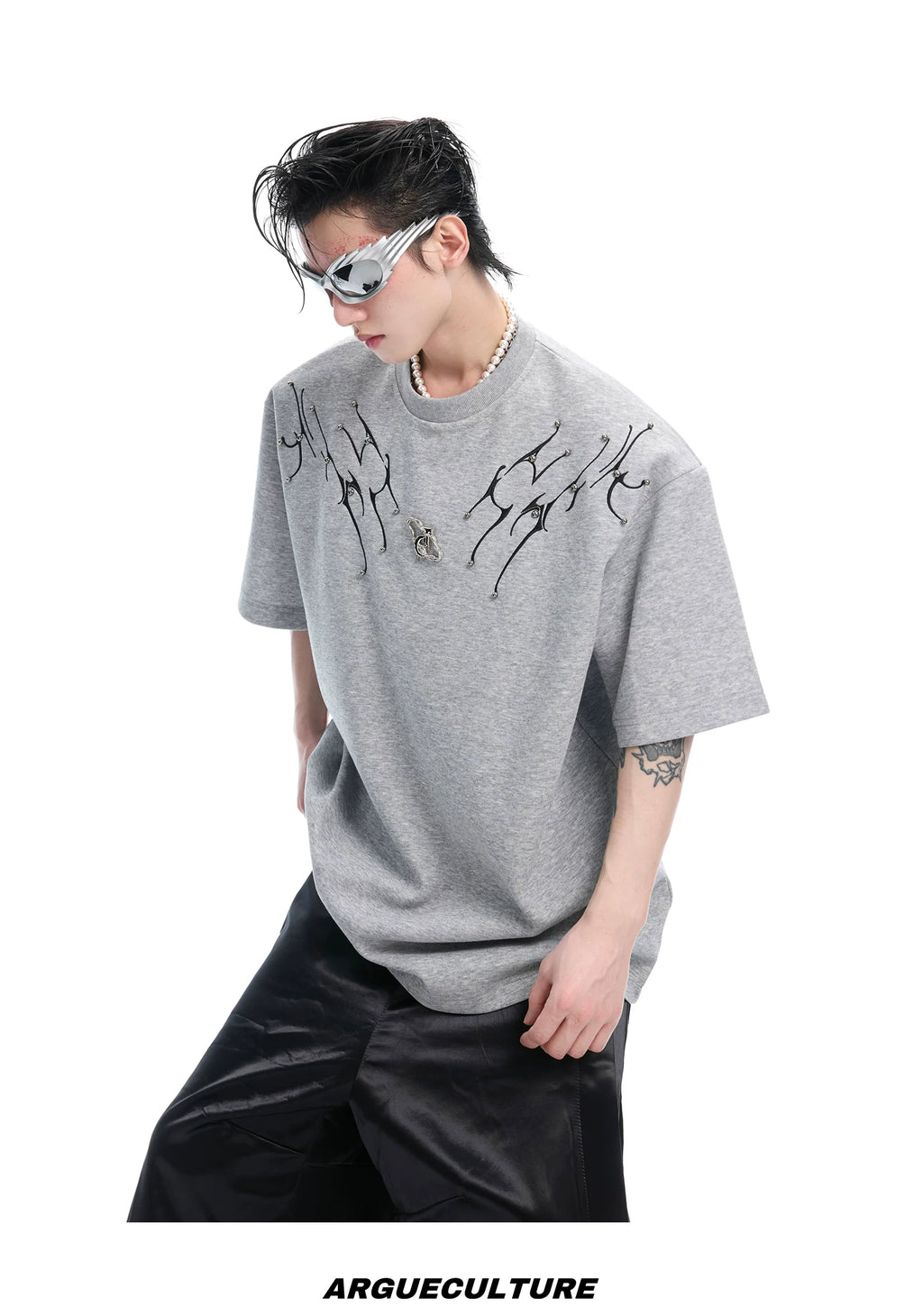 ArguECulturE Spine Embroidery Loose Crew Neck Tee