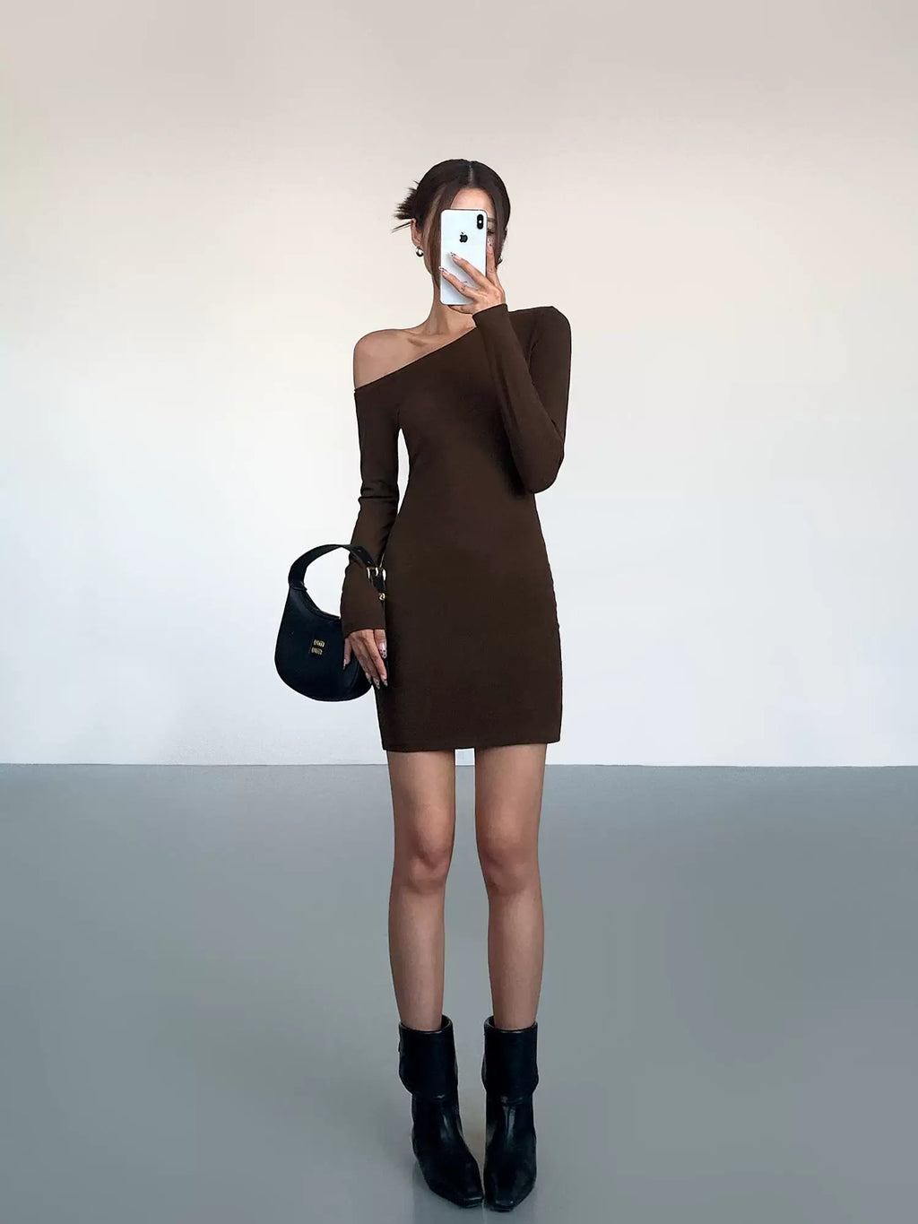 OUSPH Slim-fit Slanted Shoulder Knitted Long-sleeved Dress