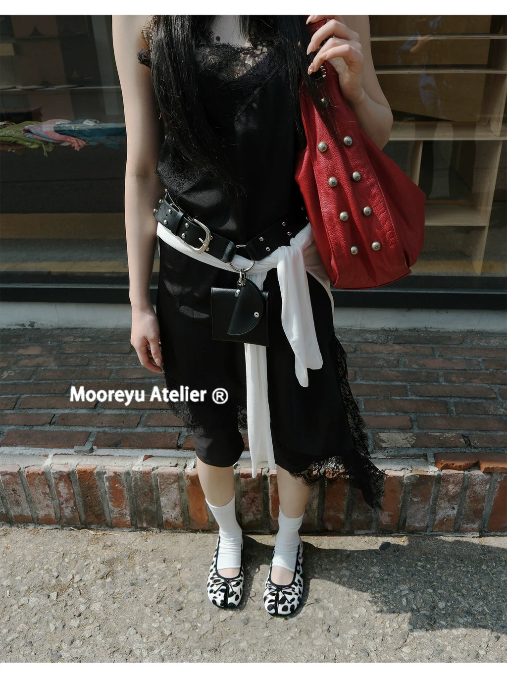 Mooreyu Polka Dot Bow Split-toe Shallow-mouth Flats