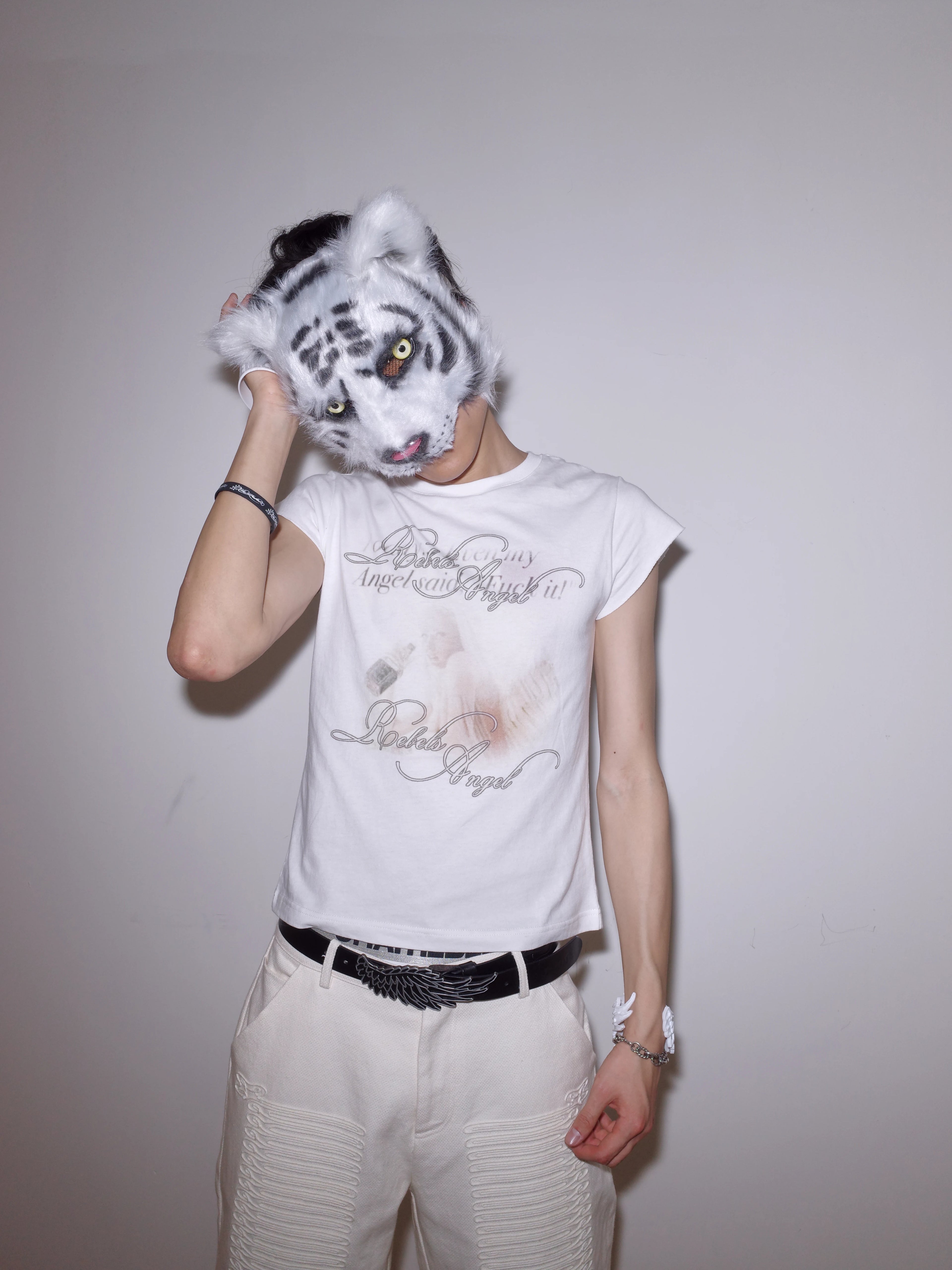 CHAI Skin-friendly Breathable Casual Versatile Tee
