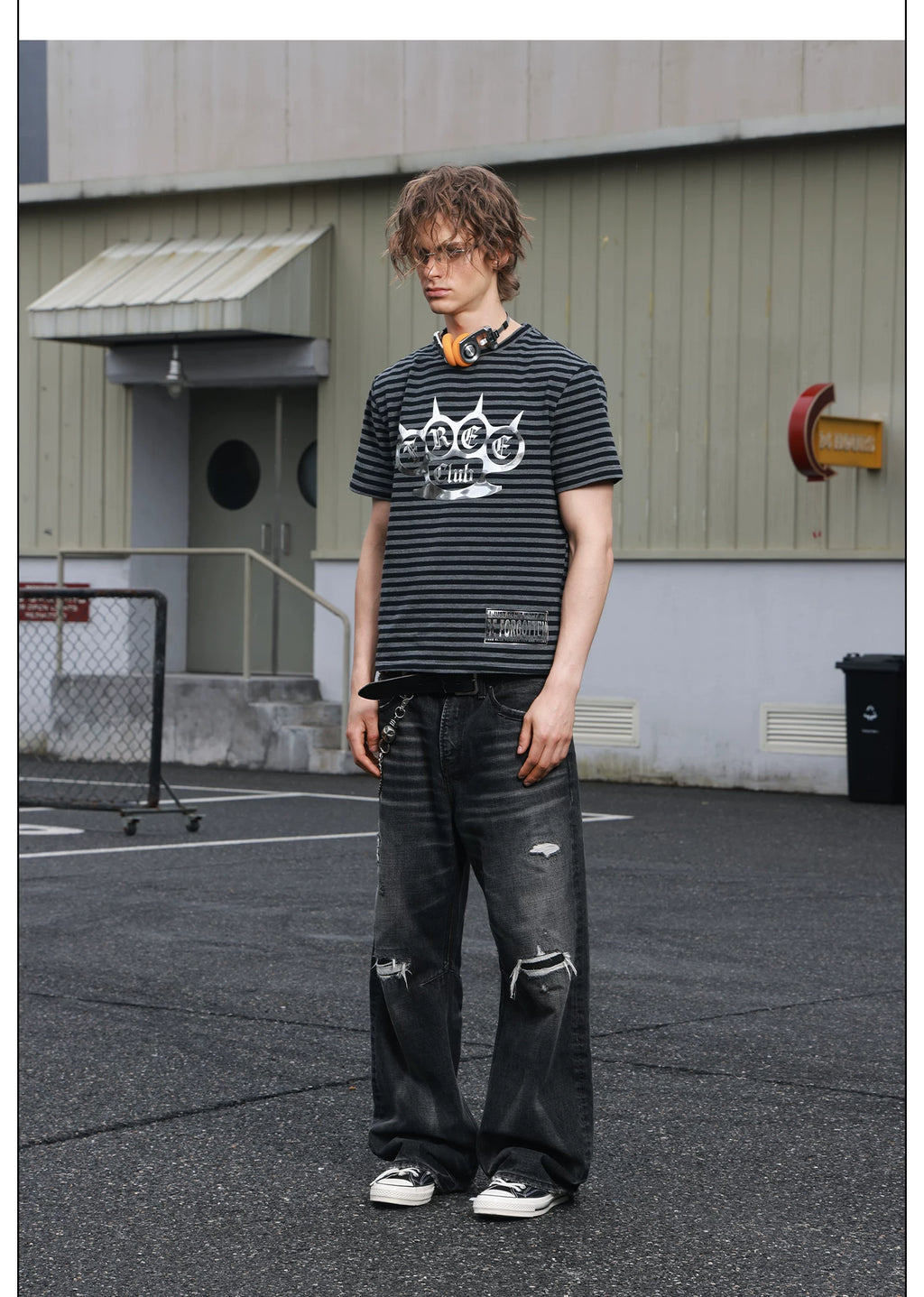 SAXGENWON Striped Three-dimensional Bright Silver Printed Front Shoulder Tee