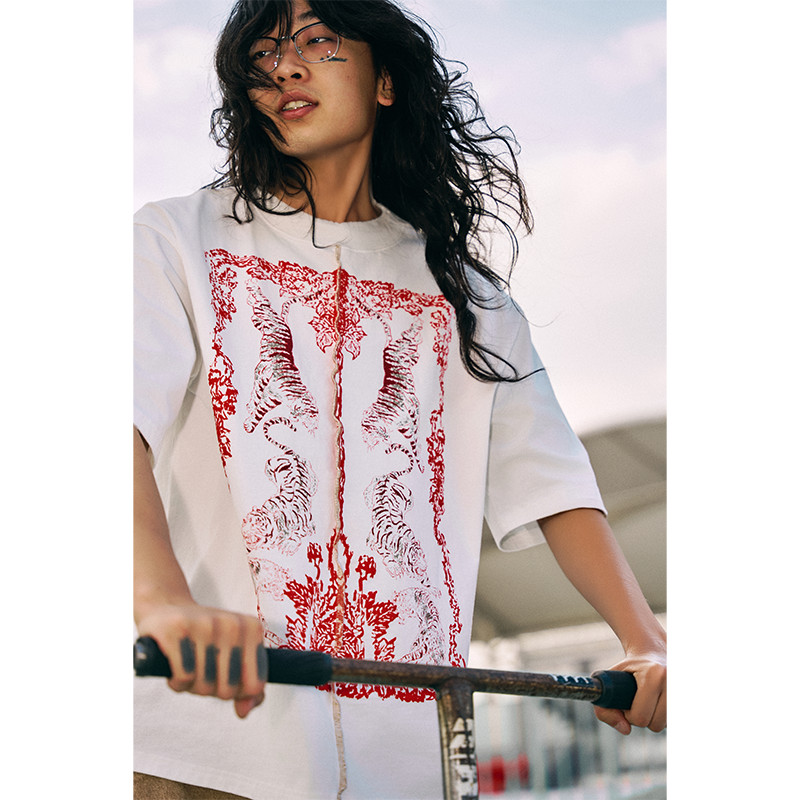 Officill Stitching Loose Round Neck Retro Tee