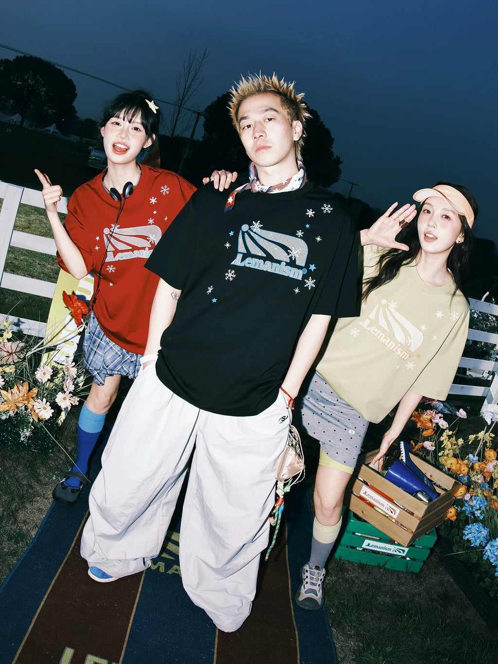 Lemanism Snowflake Print Loose Tee