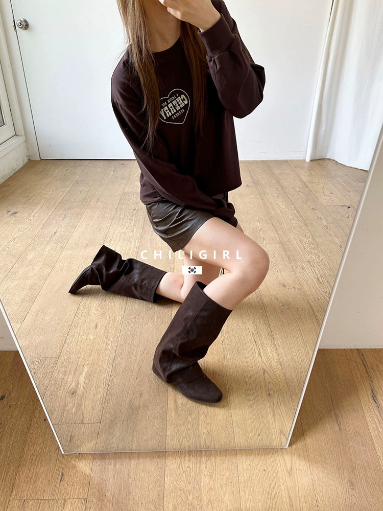 CHILIGIRL Pleated Knee Boots