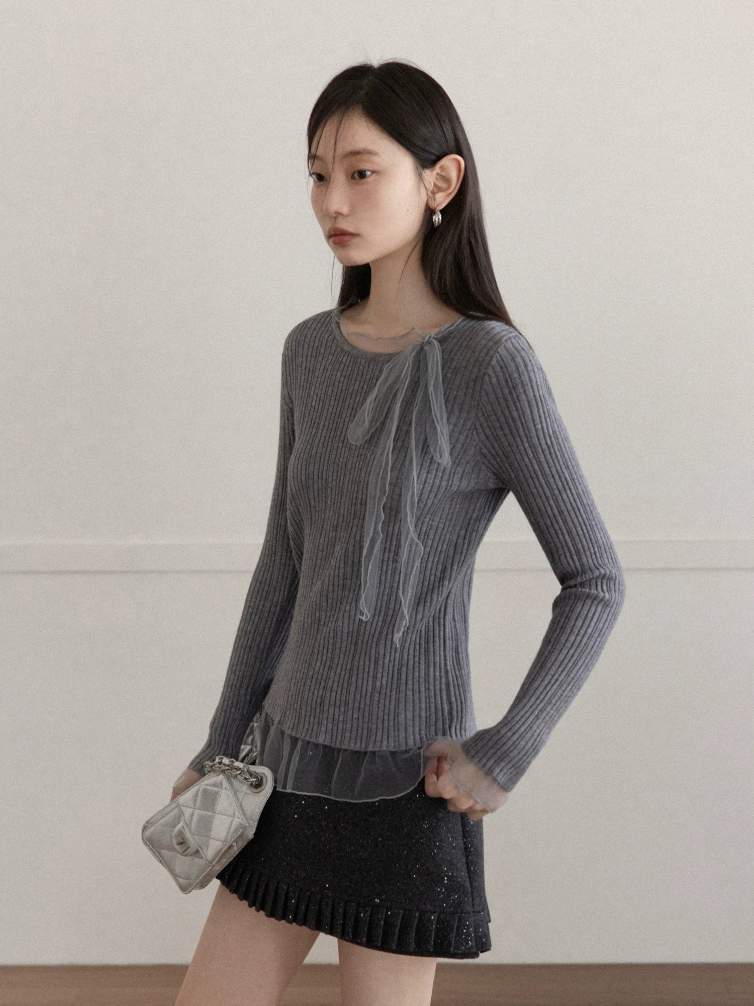 Cantonstory Crew Neck Slim-fit Long Sleeve Wool Knitted Sweater