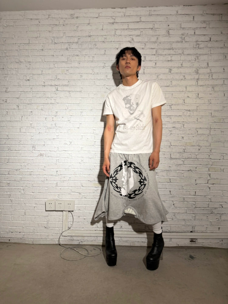 CHAI Hammer Sickle White Ink Print Skull Comfortable Simple Tee