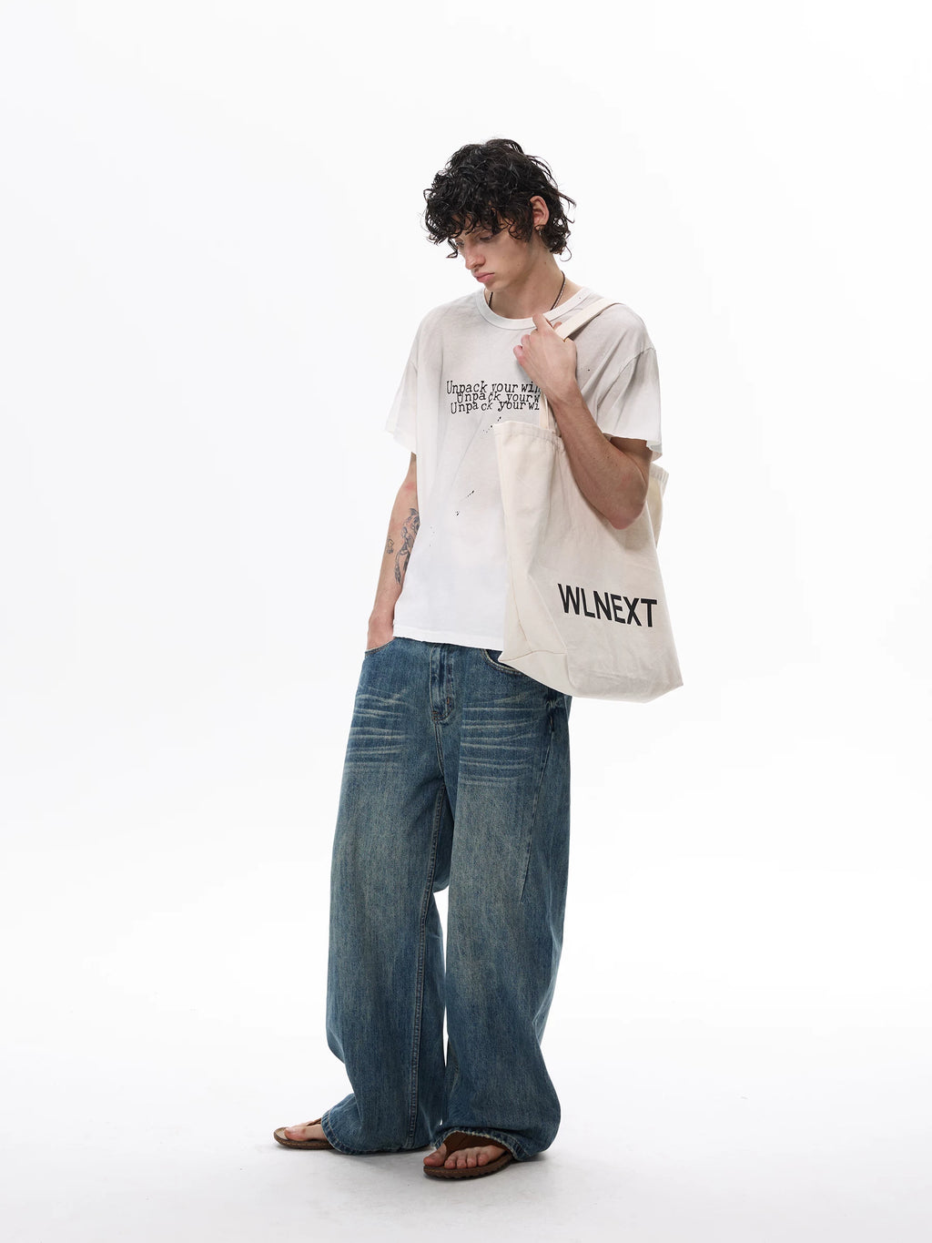 WLNEXT Splashing Ink Letter Print Lazy Tee