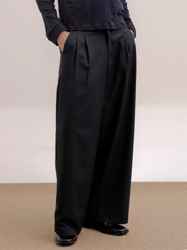 COLN Loose Straight Multi-pleated Casual Trousers