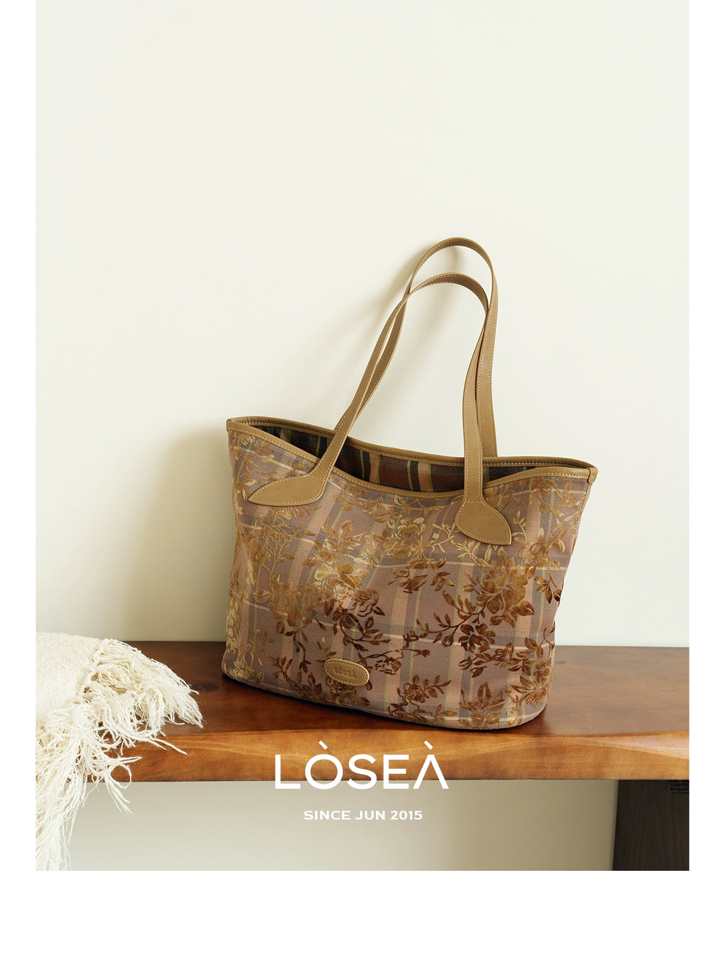 LOSEA Lu Xi All Things Grow Tie-dye flocking large-capacity tote bag