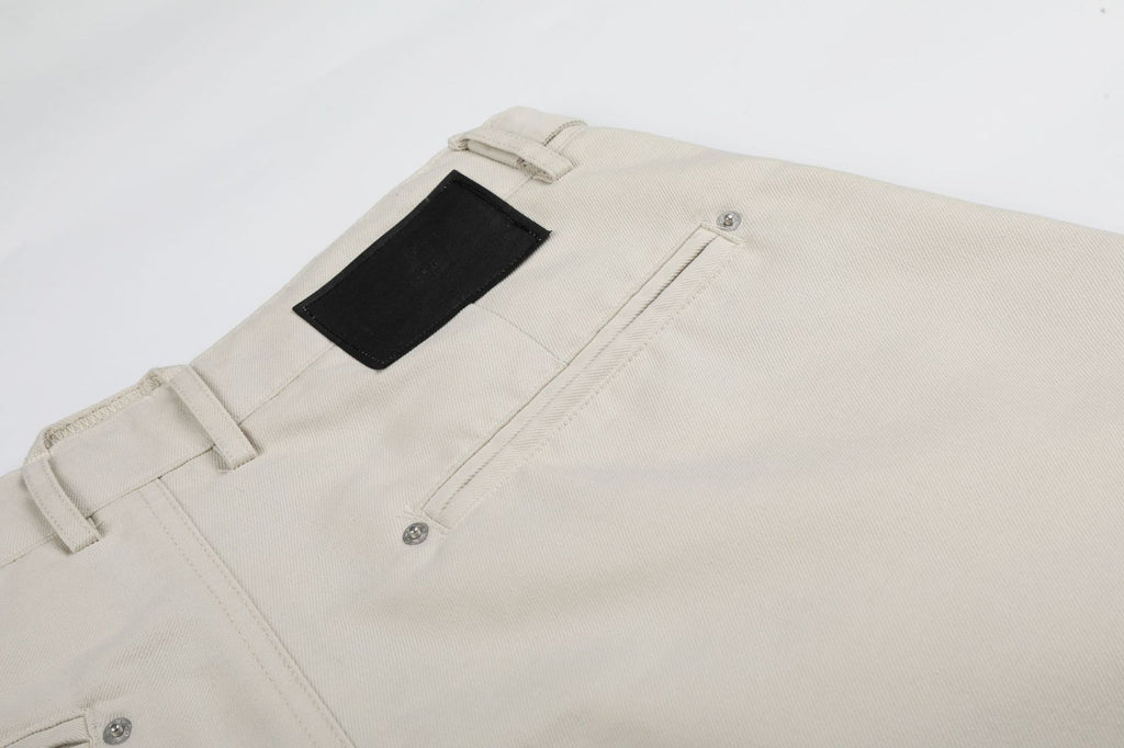 11KN Loose Versatile Pleated Shorts