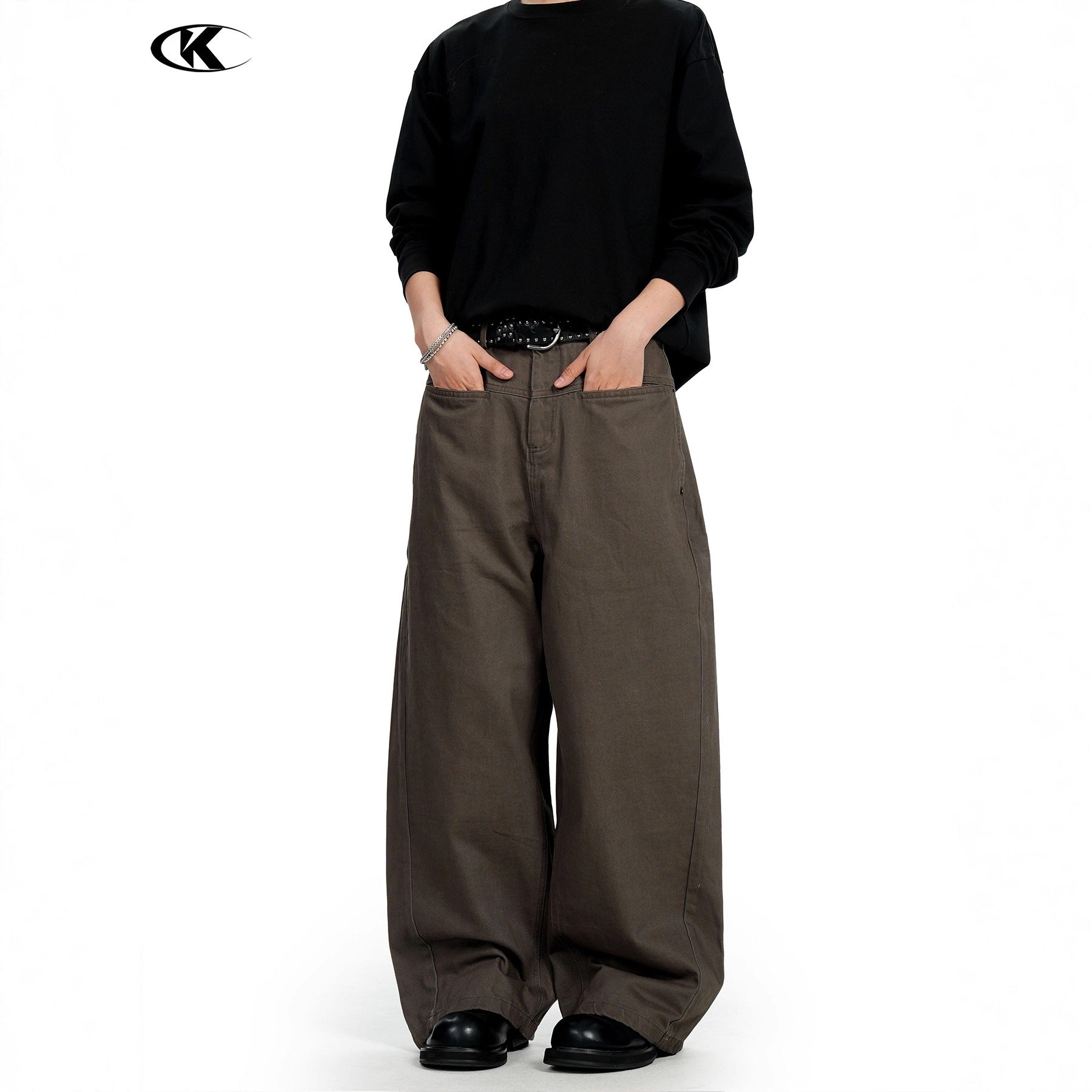 11KN Retro Scimitar Slacks