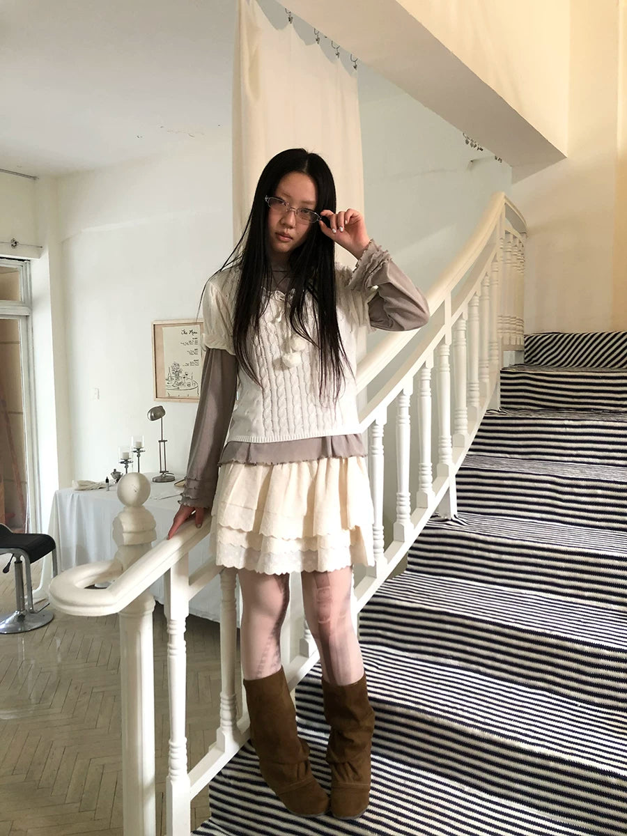Ang: Project Vintage Lace Embroidered Skirt