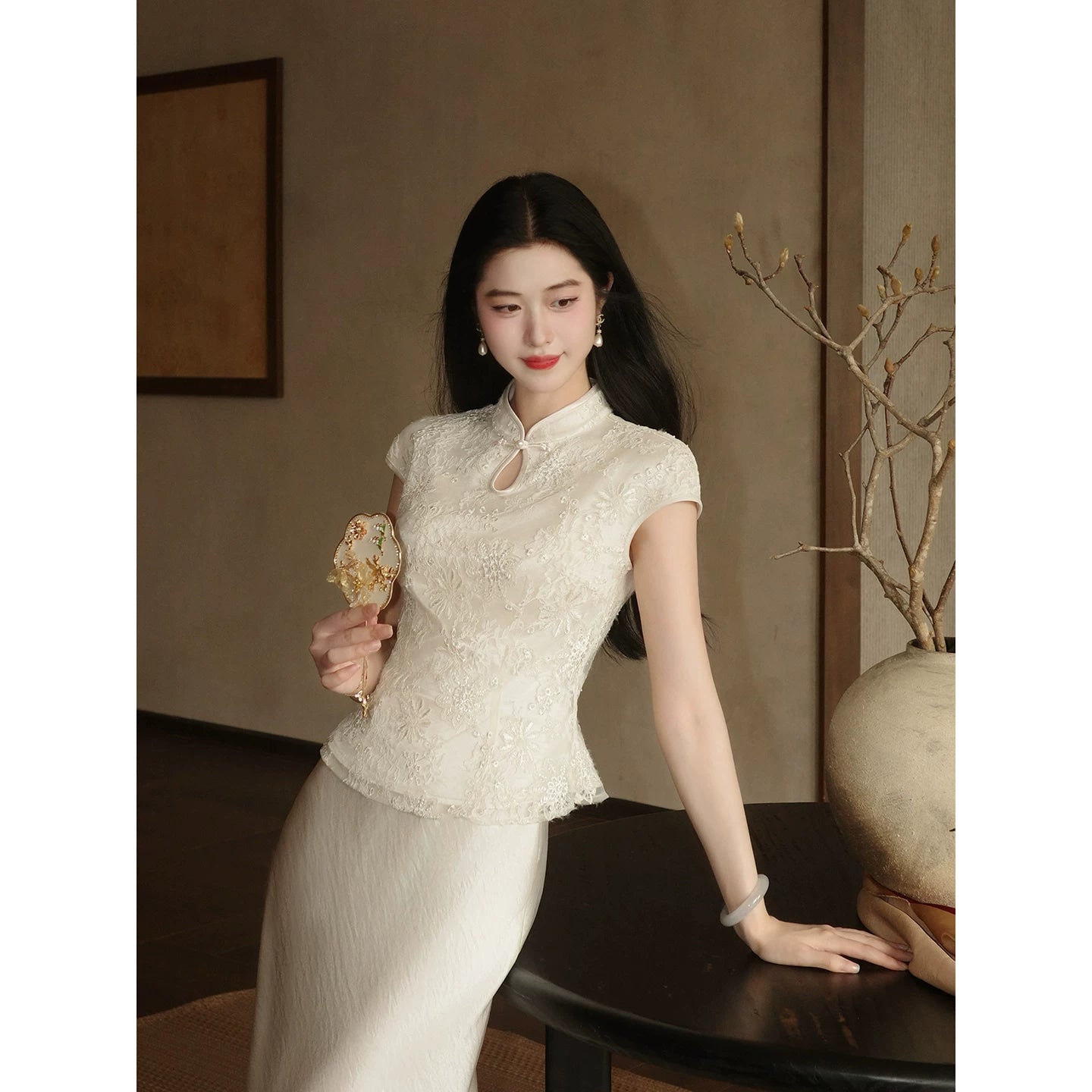 ZIHE Lace Hollow Floral Tee
