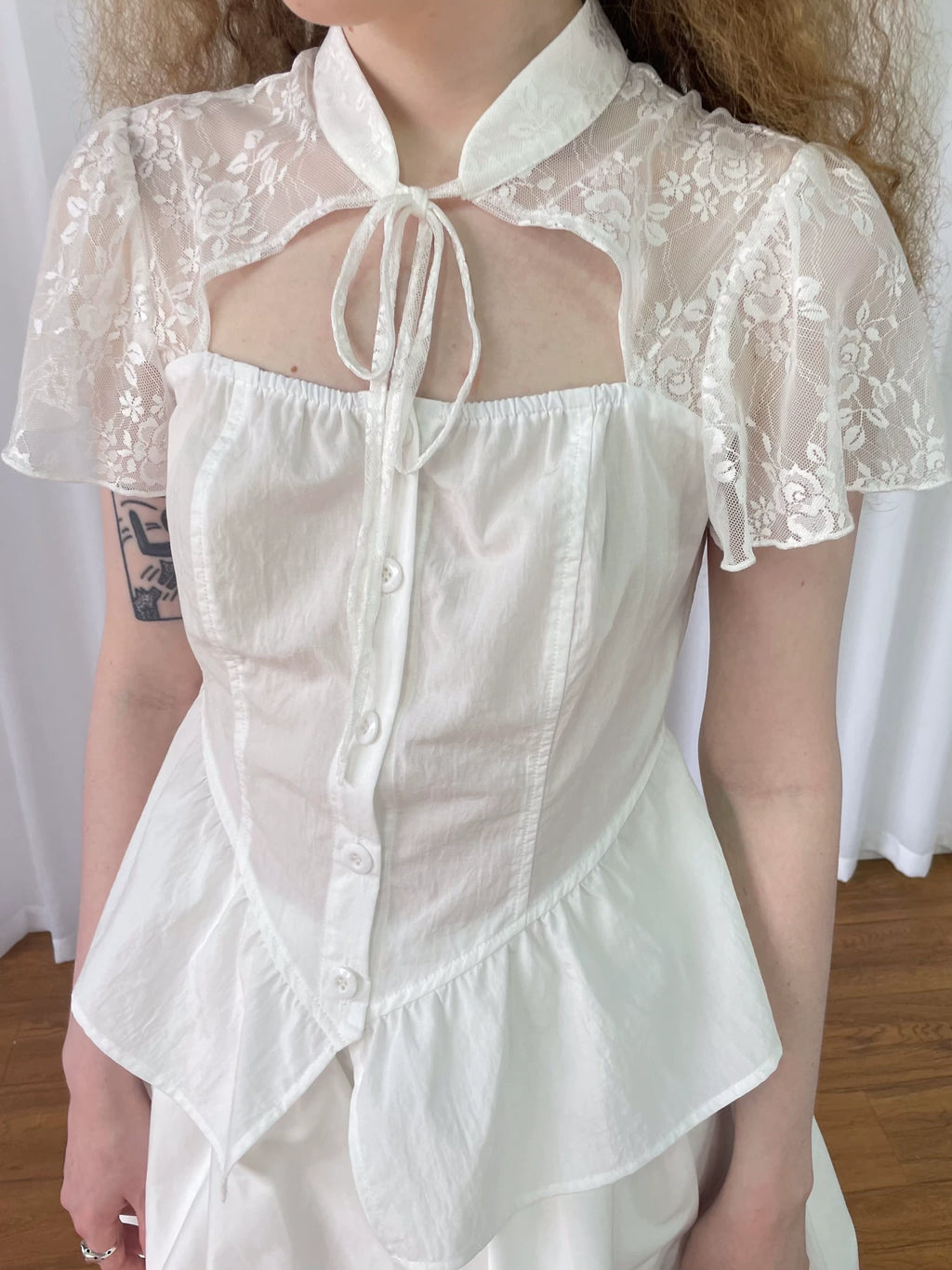 Loosesmell Jacquard Lace Stitched Short Sleeve Shirt