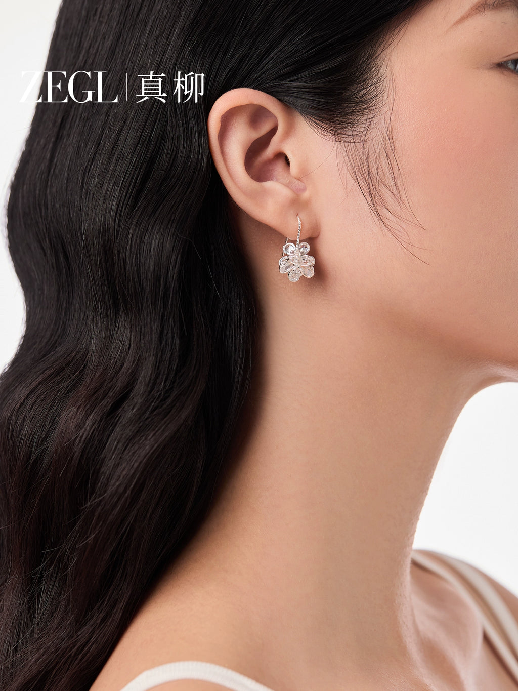 ZEGL Real Willow Flash Zirconium Flower Earrings