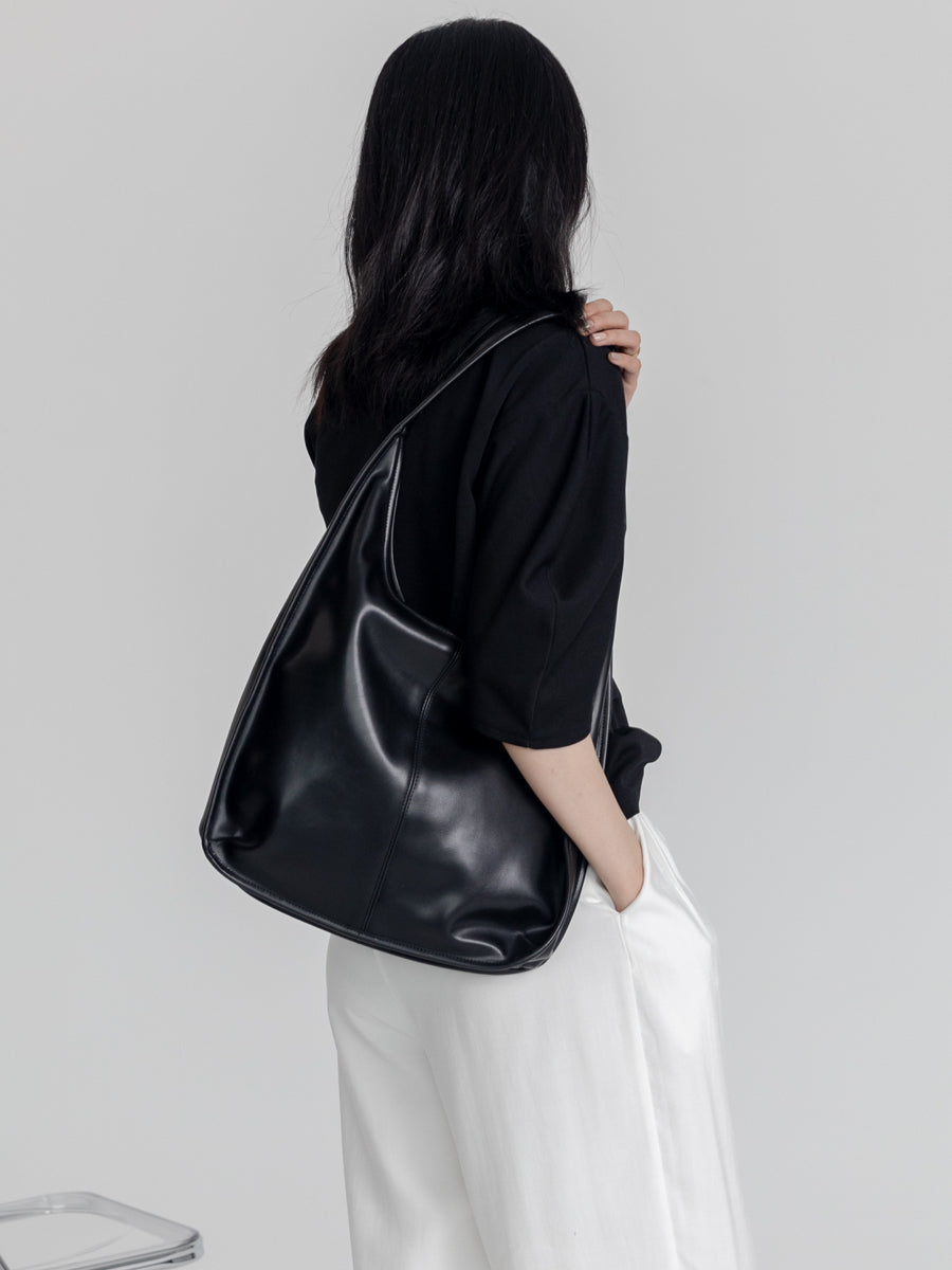 DirtySix • Black Swan Shoulder Tote Bag
