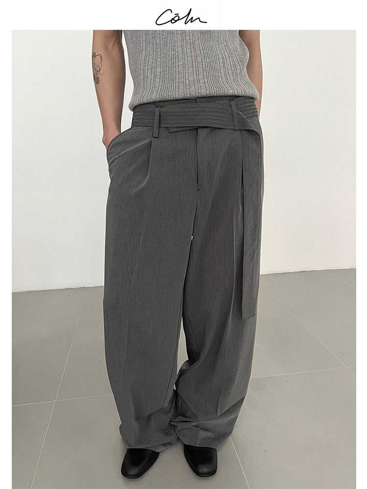 COLN Fashionable Belt Suit Pants