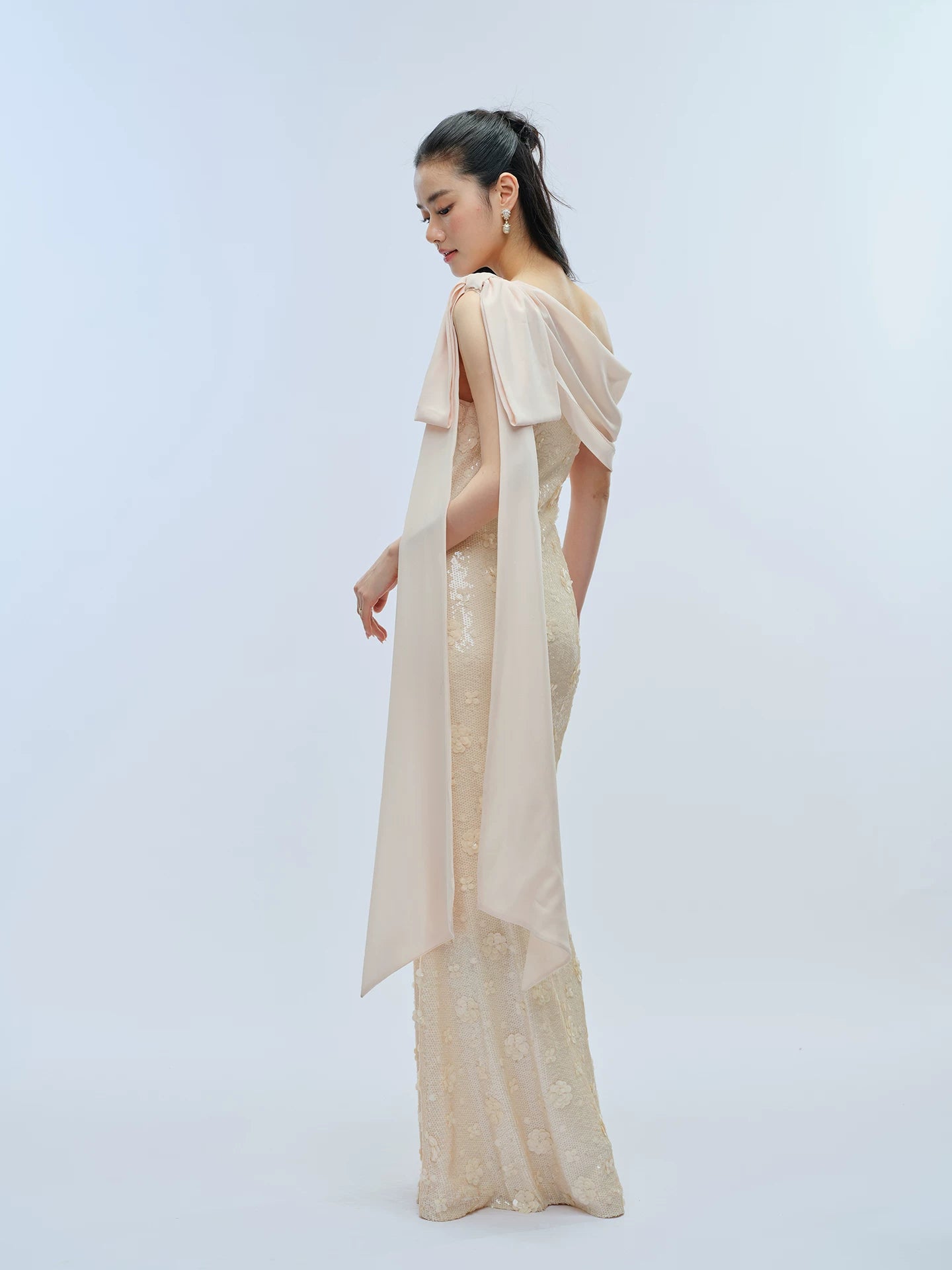 J TheChosen Slanted Shoulder Sequined Stretch Slim Dress