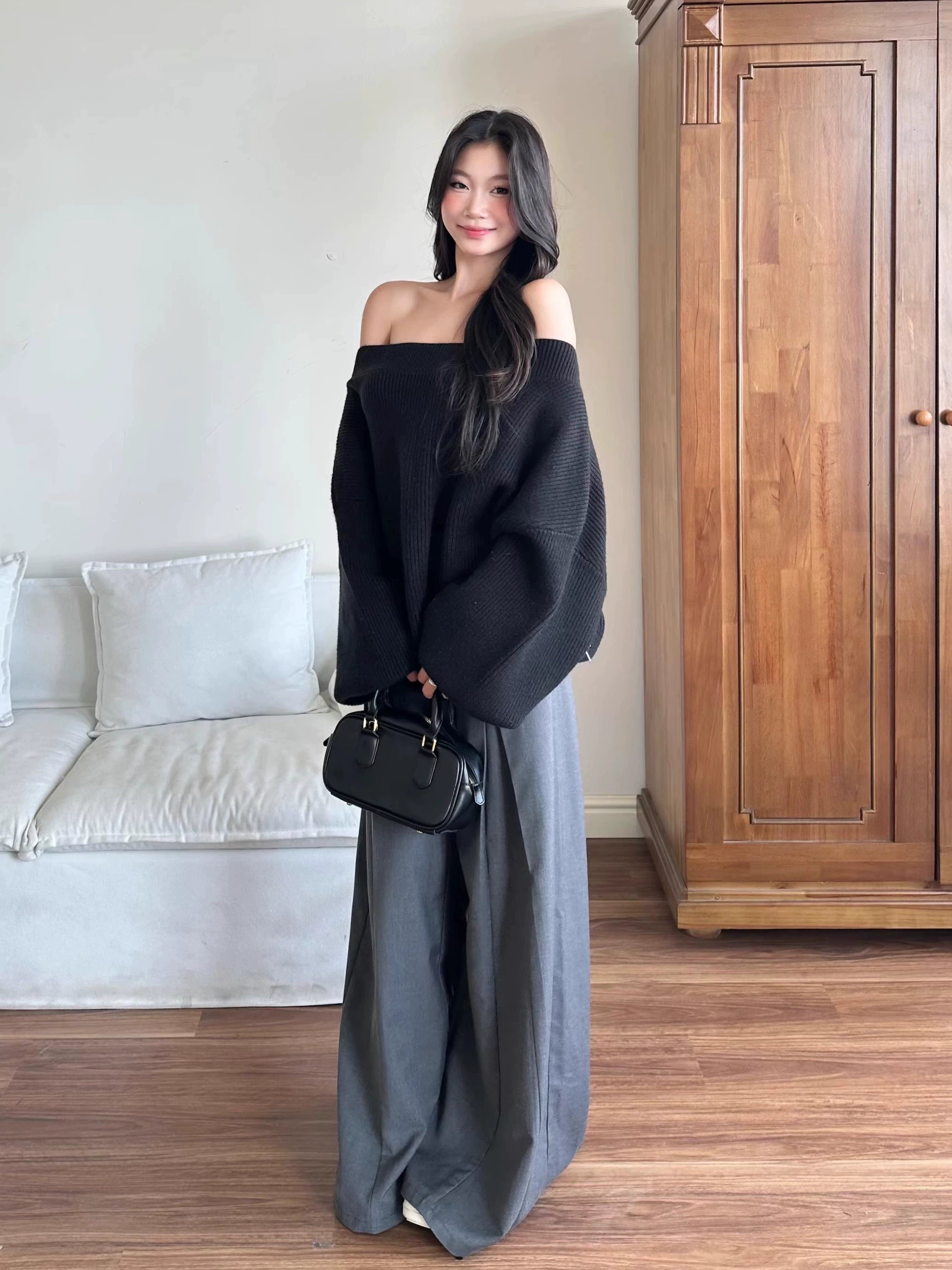 WITHMIN Loose Low-rise Slim Straight-leg Pants