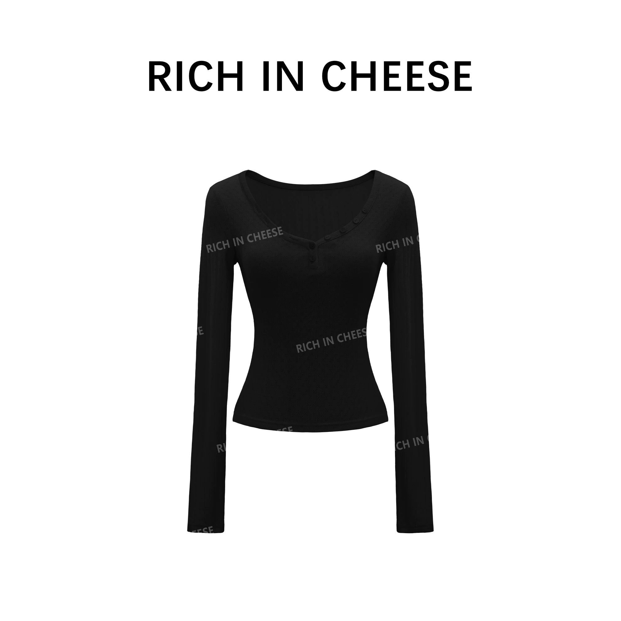 RICH IN CHEESE Slim and Versatile Long Sleeves