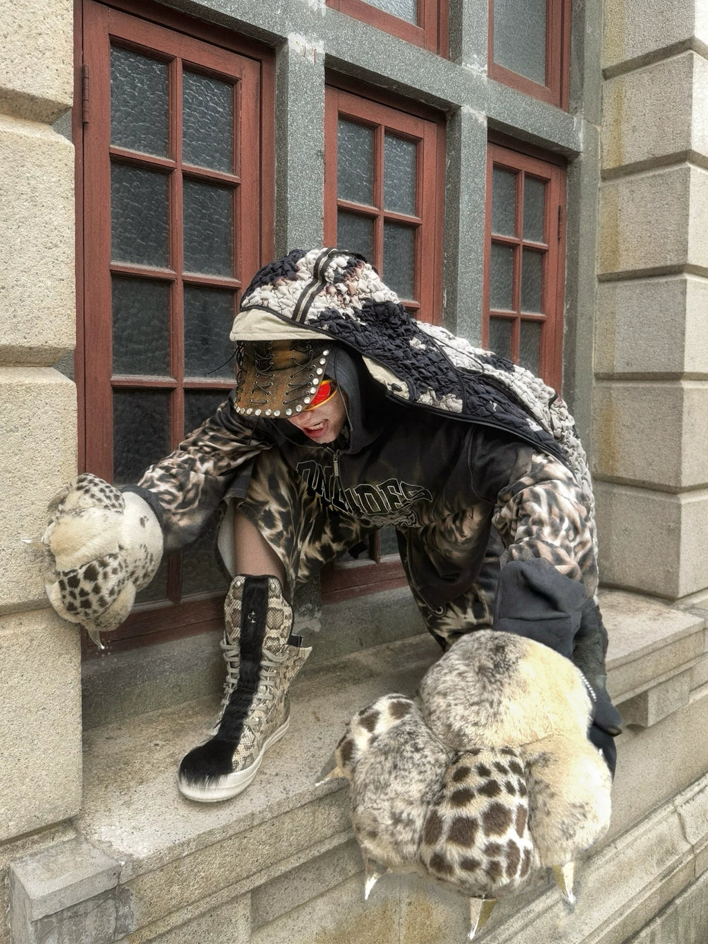 DND4DES   Plush Leopard Print Bear Claw Bag Genuine Leather Messenger Bag